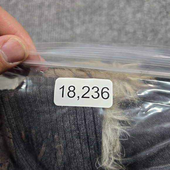 Aerie Jacket‎ Womens Medium Gray Quilted Hoodie Faux Fur Hooded Sweatshirt - Picture 9 of 9